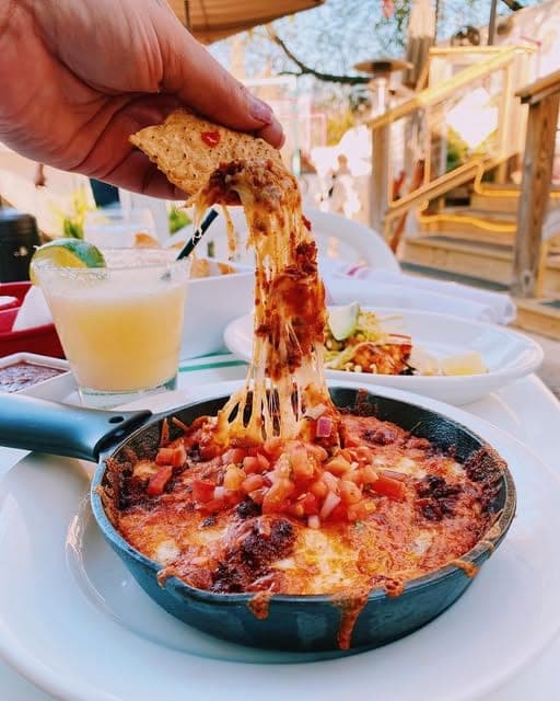 El Alma, from Karlie Does Dallas’s Instagram coverage